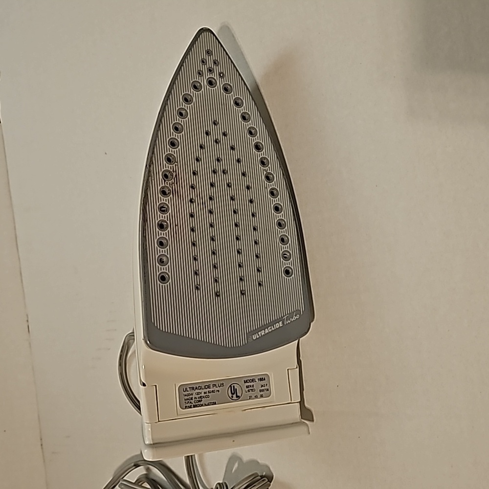 T-FAL IRON - Picture 6 of 16